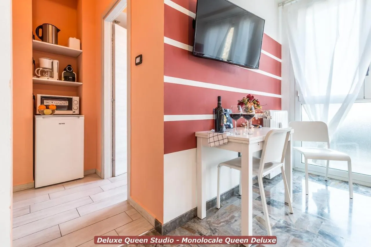 Aparthotel 4 Star Bologna Train Station - Self Check-In 0*,  Italia