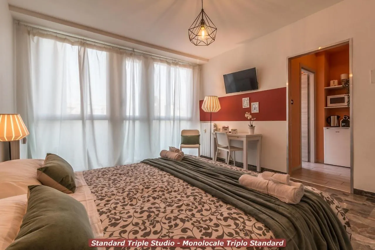 Aparthotel 4 Star Bologna Train Station - Self Check-In Italia